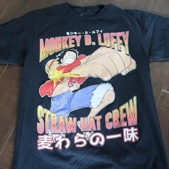One Piece Monkey D. Luffy graphic t-shirt - Picture 1 of 2